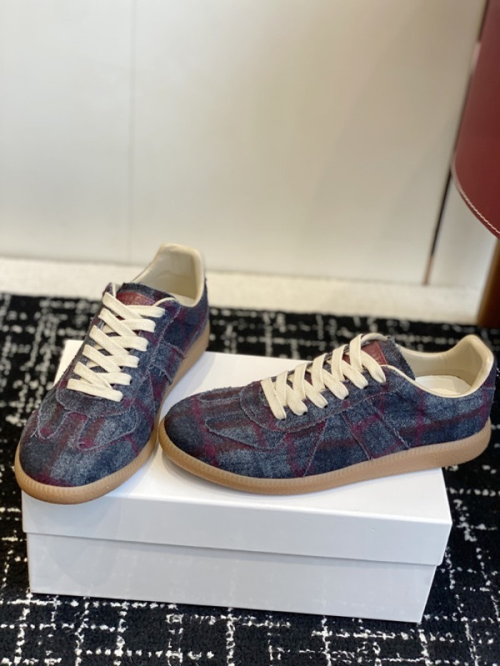 Ma1s0n Marg*e1a CALFSKIN S57WS0338