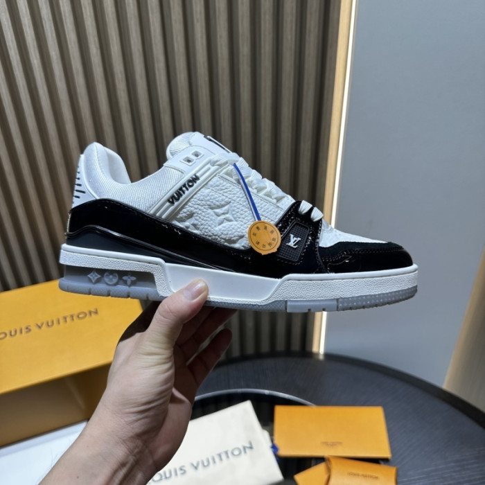 LV snekaers L0000666