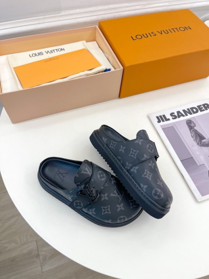 L&V sandal 243