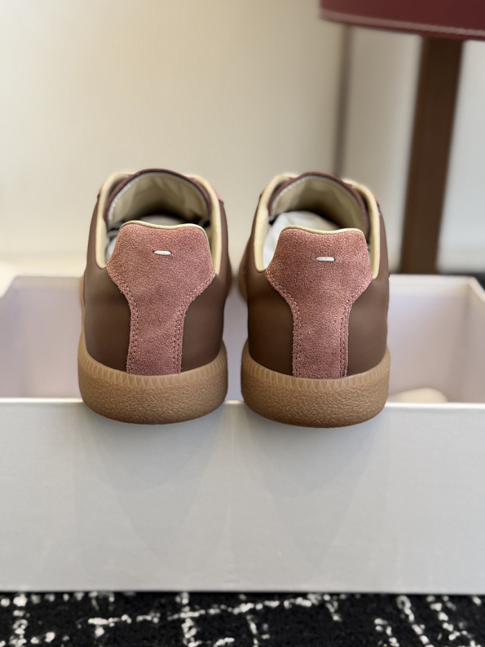 Ma1s0n Marg*e1a CALFSKIN S57WS0357