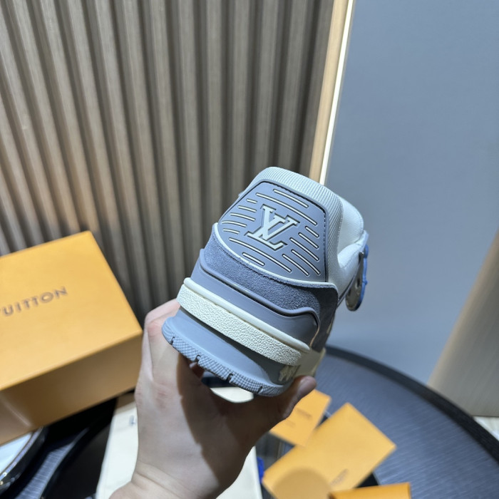 LV snekaers L0000889