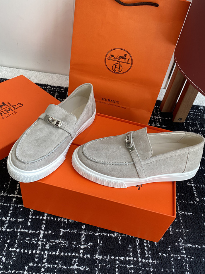 Hermes loafers HM090