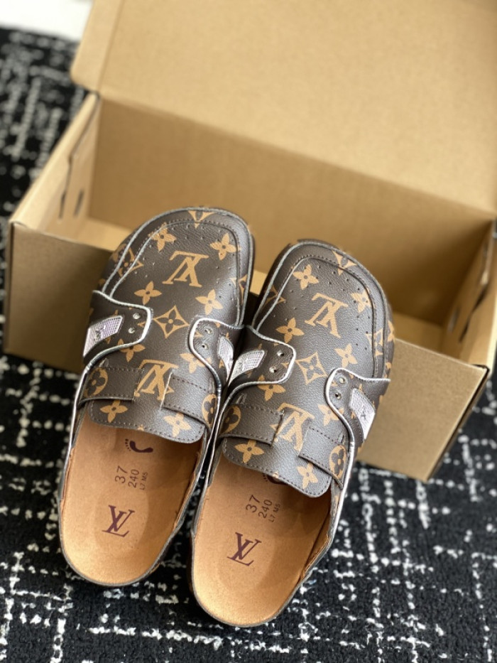 B1RKENSTOCK Sandals BK13