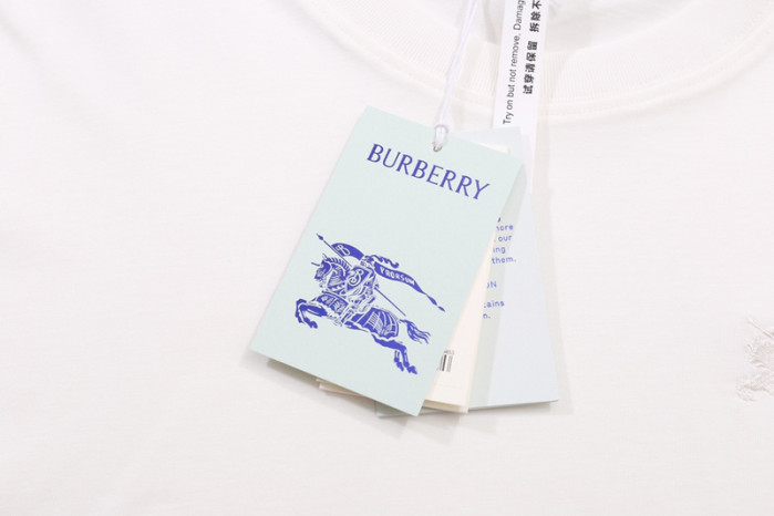 BUR*ERRY T-SHIRT BR09