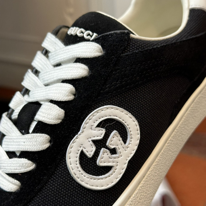 G*u*i* sneaker gc135