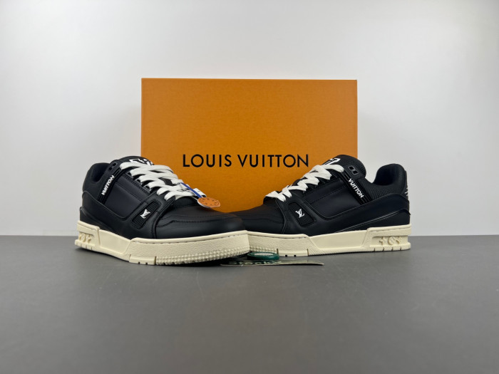 LV snekaers L0000534