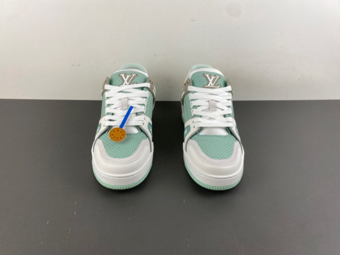 LV snekaers L0000663