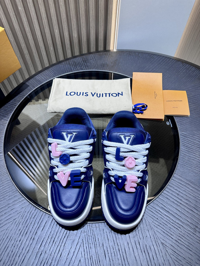 LV snekaers L0000360