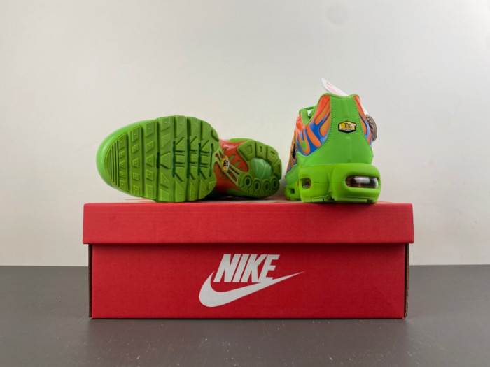 Nike Air Max Plus SP Mean Green DA1472-300