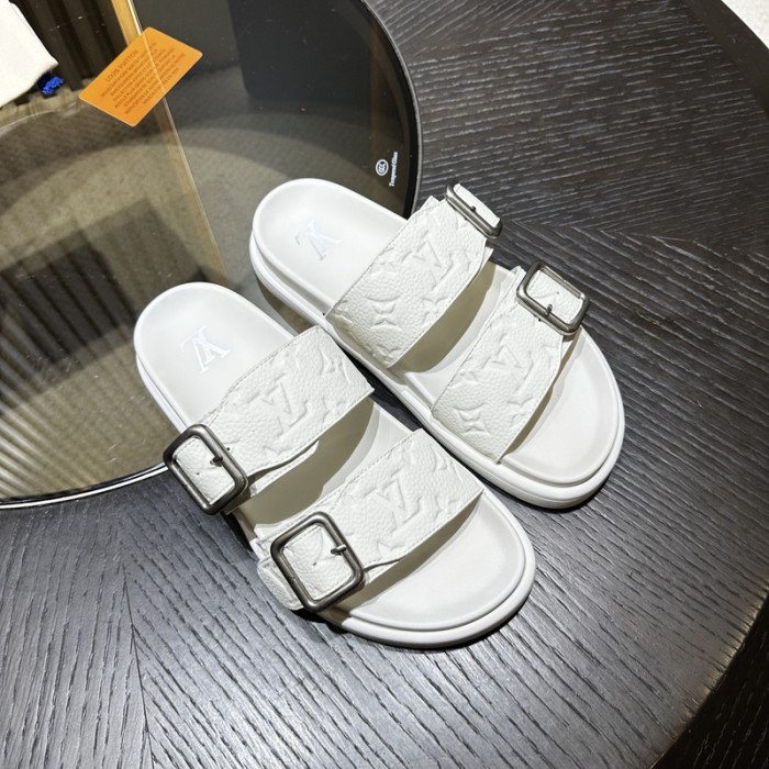 L&V sandal 217