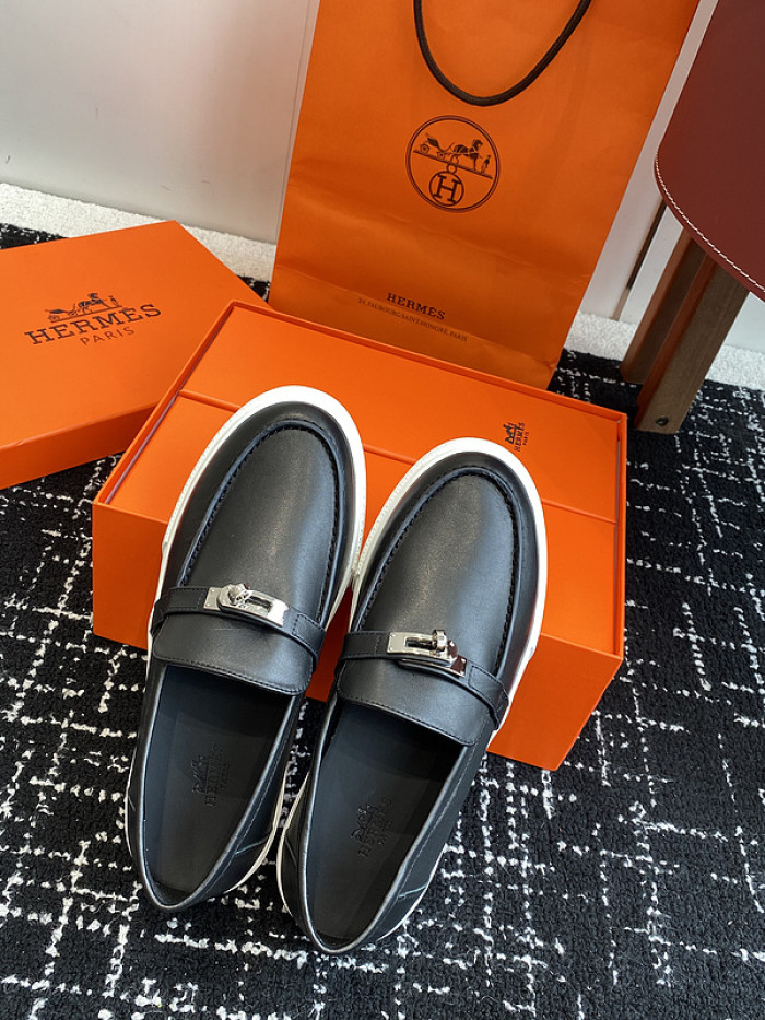 Hermes loafers HM064