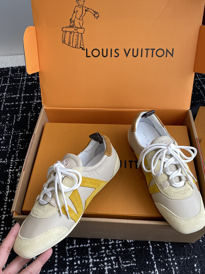 LV snekaers L0000574