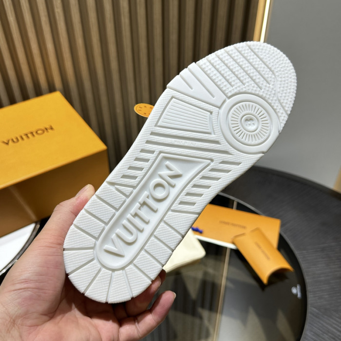 LV snekaers L0000587