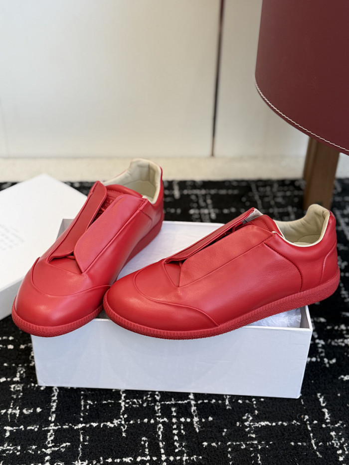 Ma1s0n Marg*e1a CALFSKIN S57WS0366