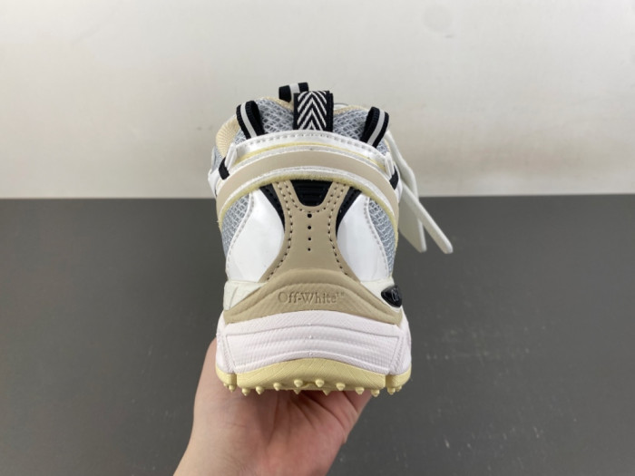 Off-White Be right back OWIA289F73
