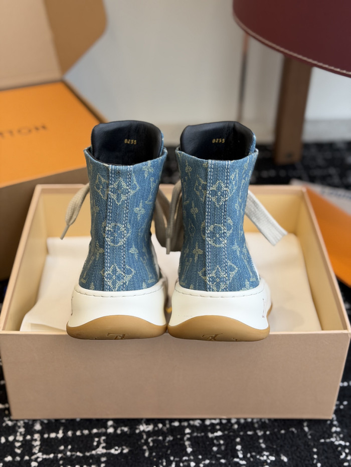 LV sneakers L0000855