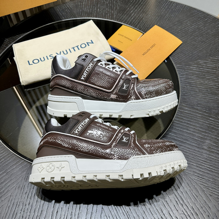 LV snekaers L0000694