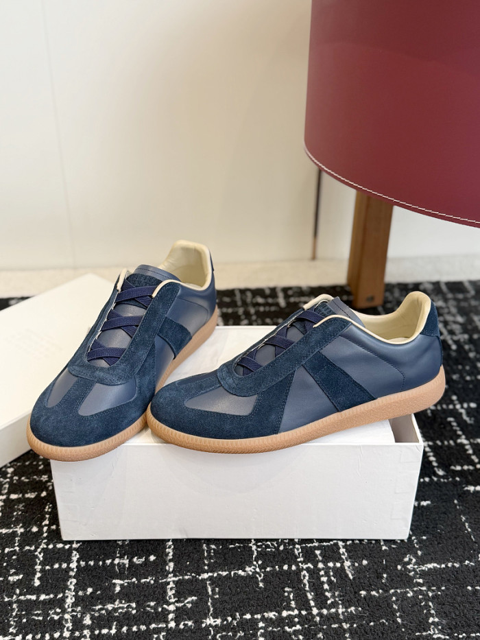 Ma1s0n Marg*e1a CALFSKIN S57WS0405