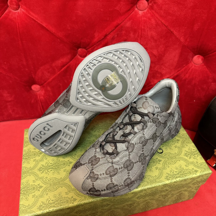 G*u*i* sneaker gc171