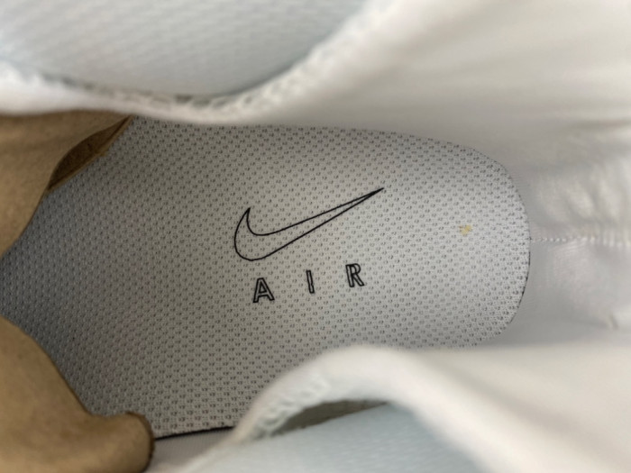 Nike Air Foamposite One Triple White HJ5195-100